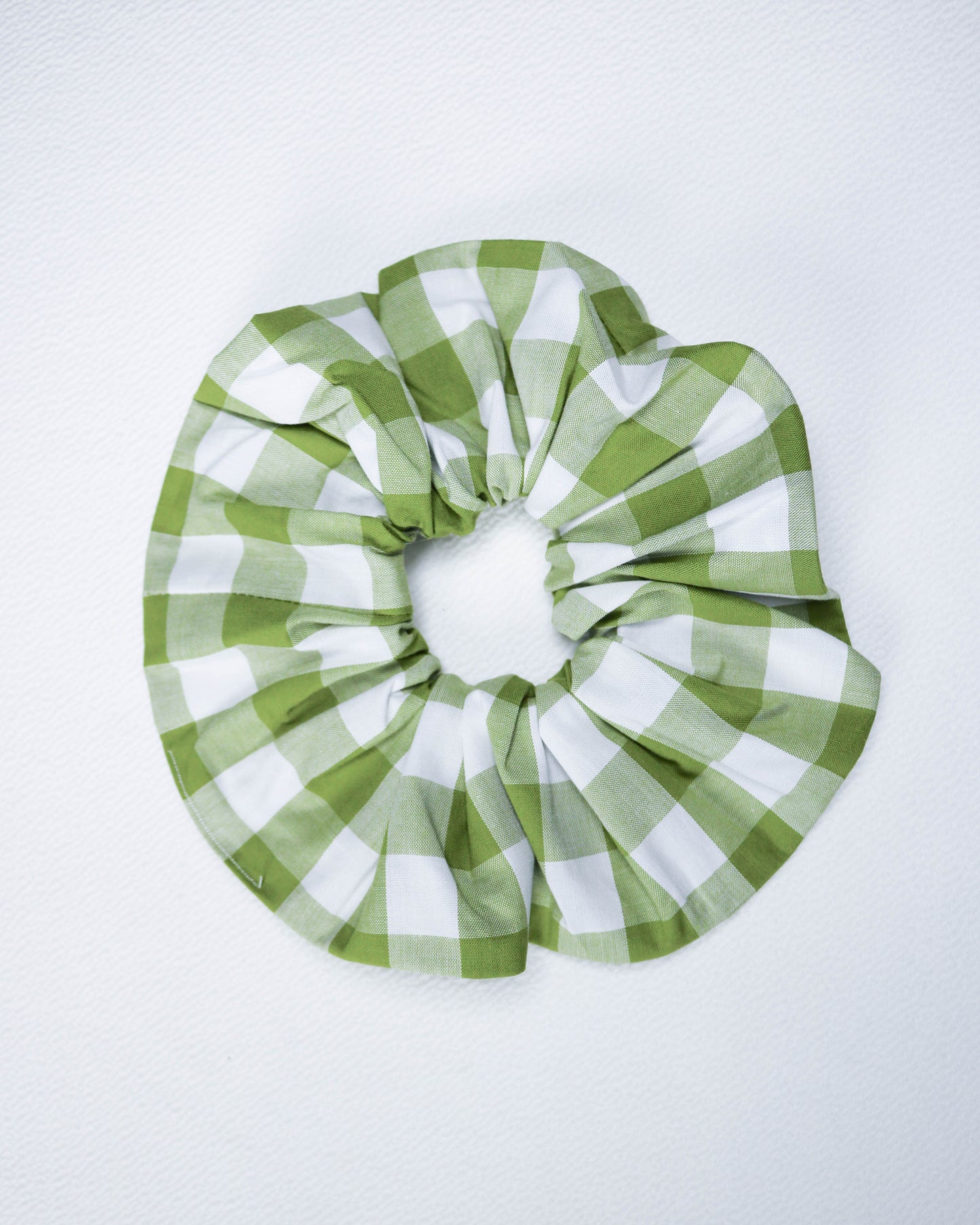 Scrunchie in green gingham