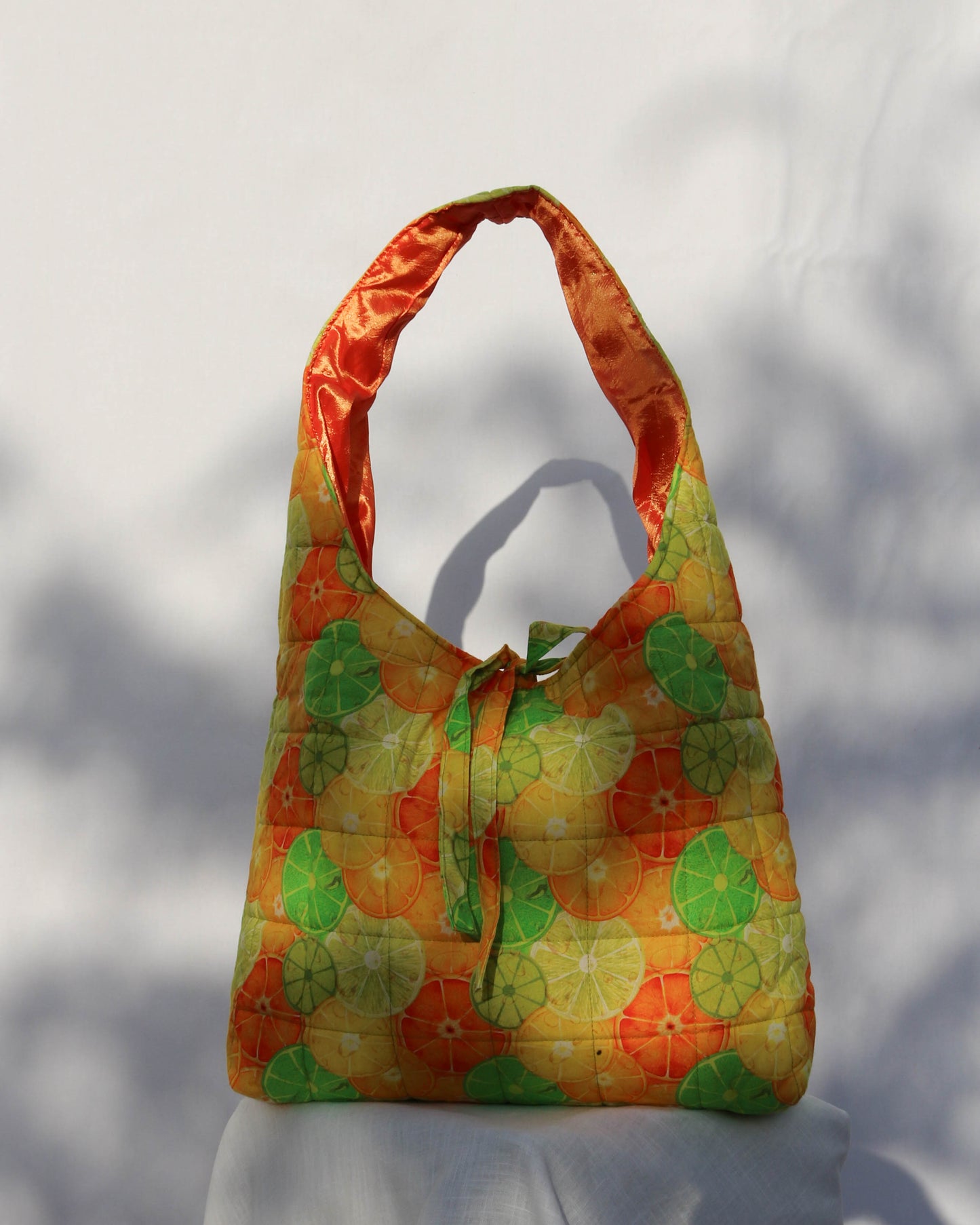 Sonia bag in citrus print - Large