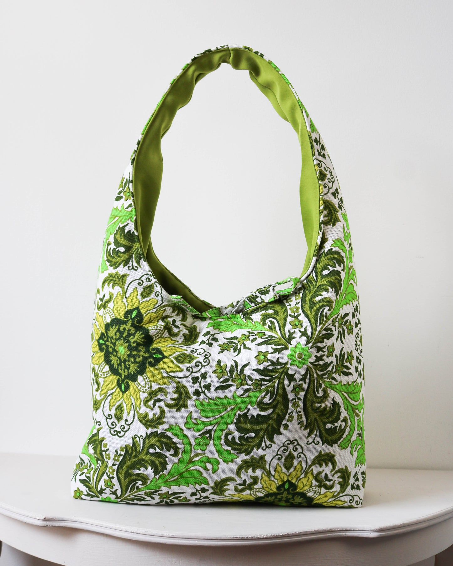 Sonia bag in leafy green - Large