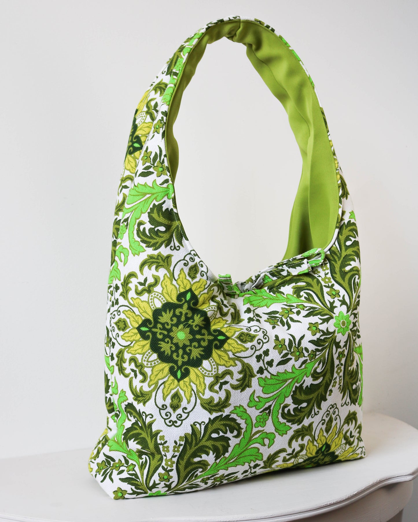 Sonia bag in leafy green - Large