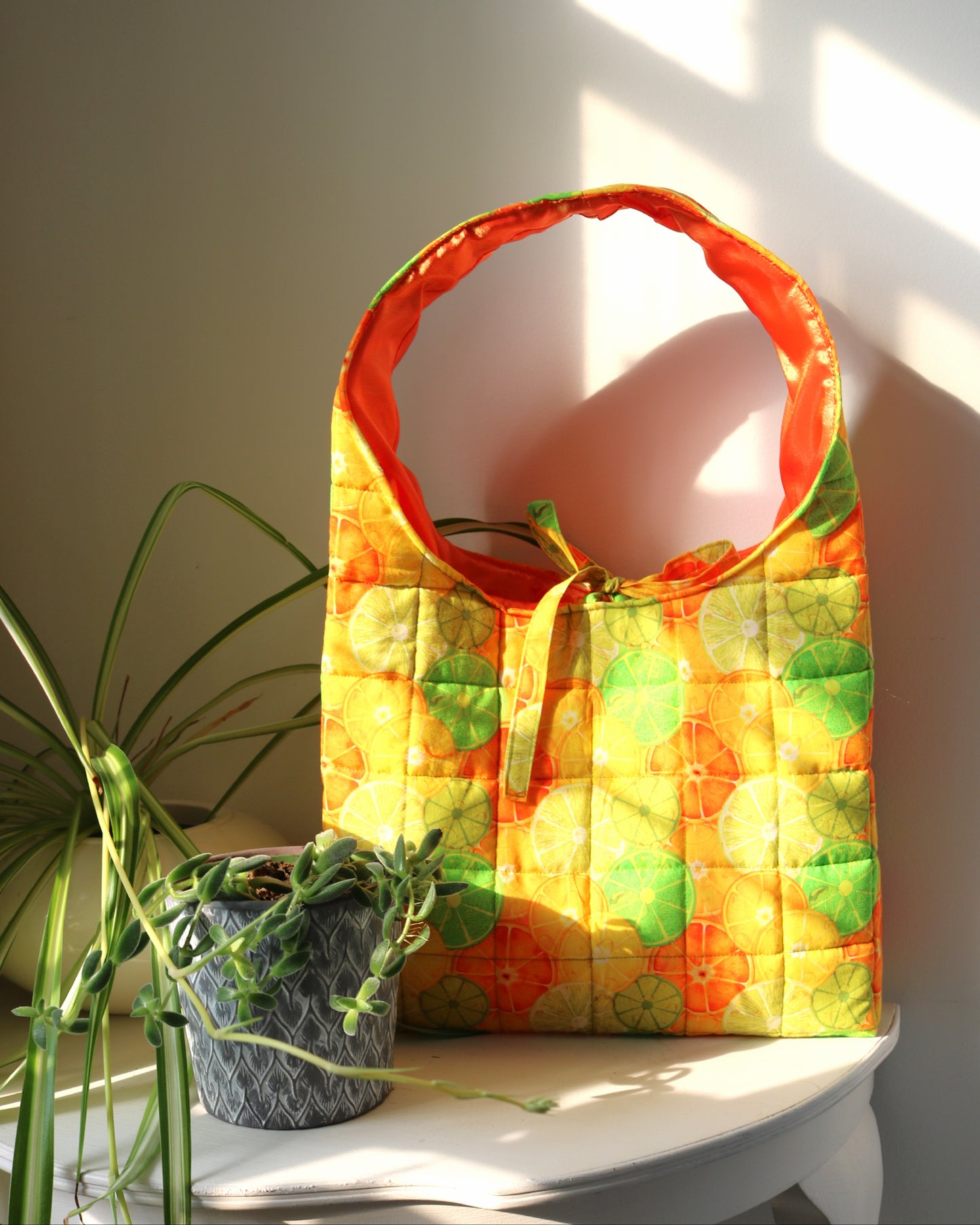 Sonia bag in citrus print - Large