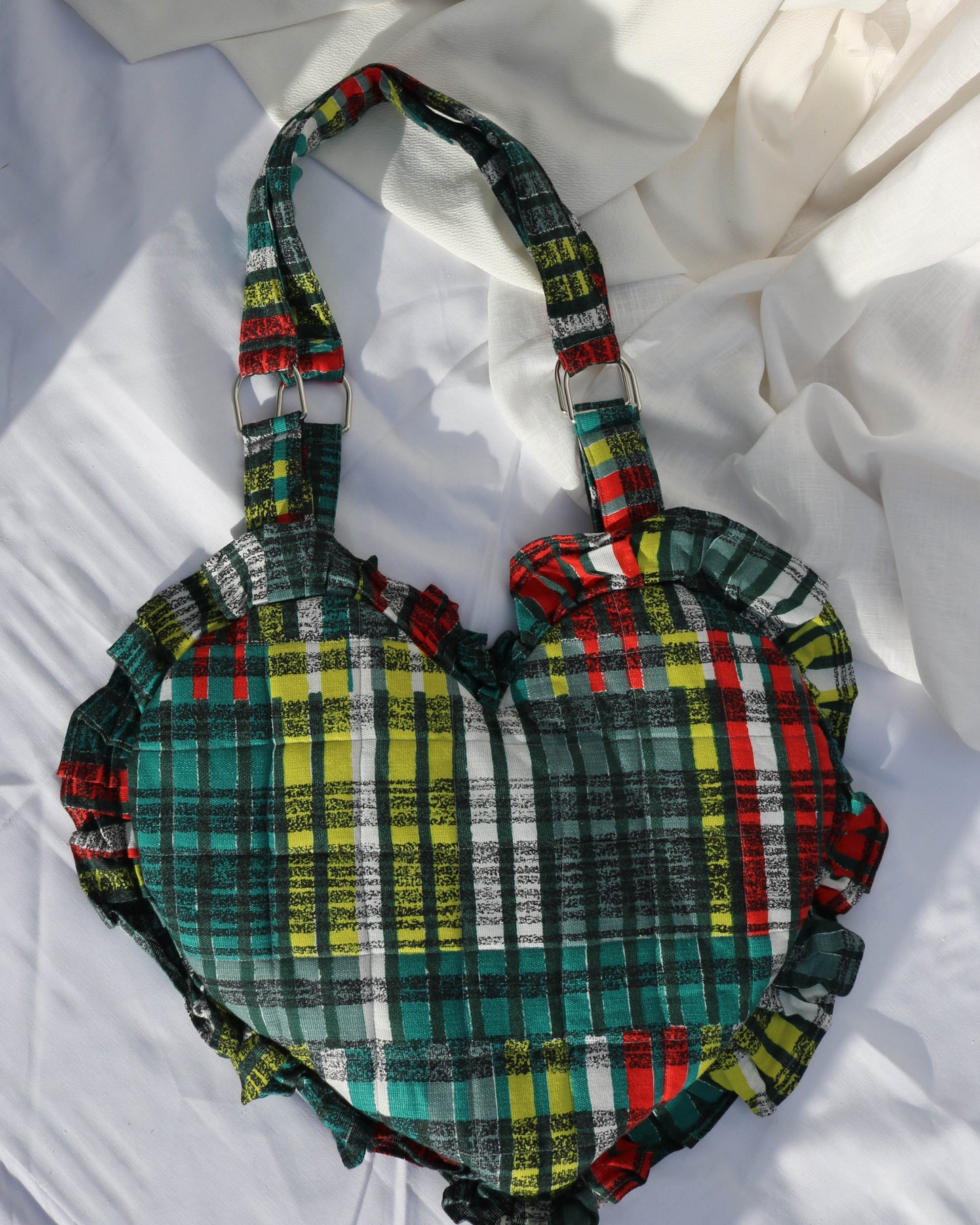 Lottie bag in 80s geometric print