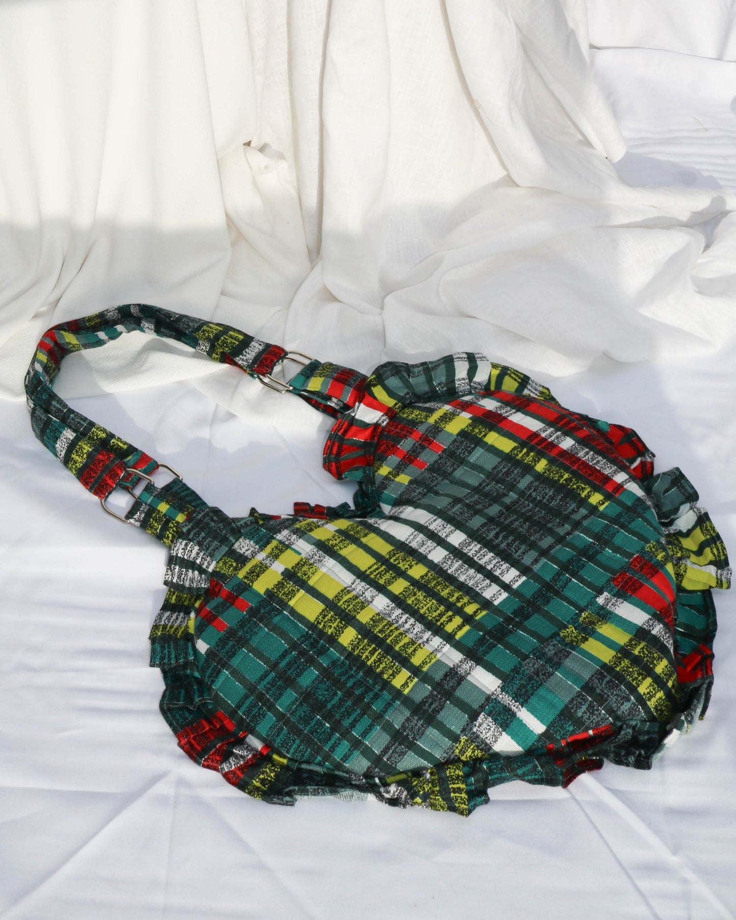 Lottie bag in 80s geometric print