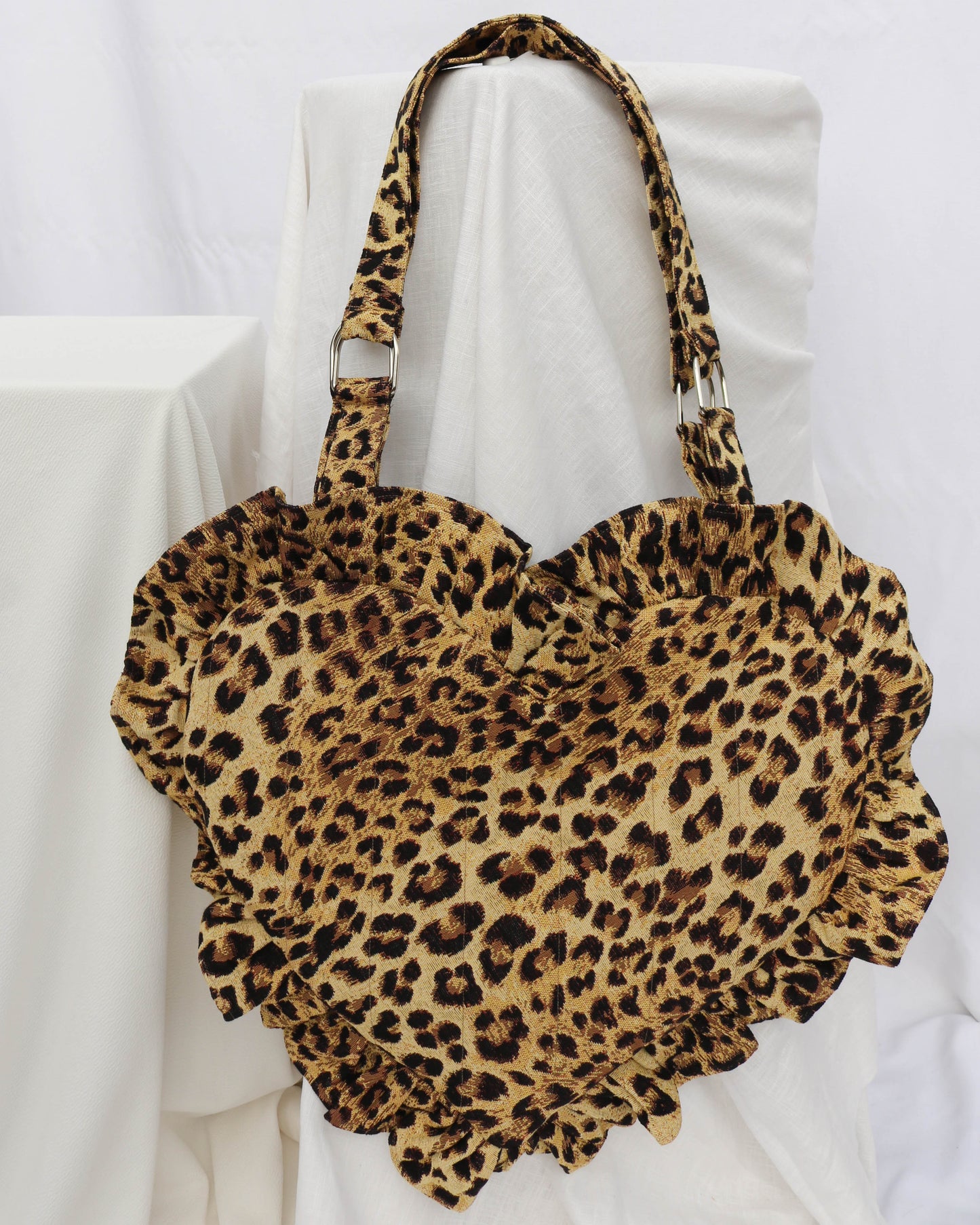 Lottie bag in leopard print